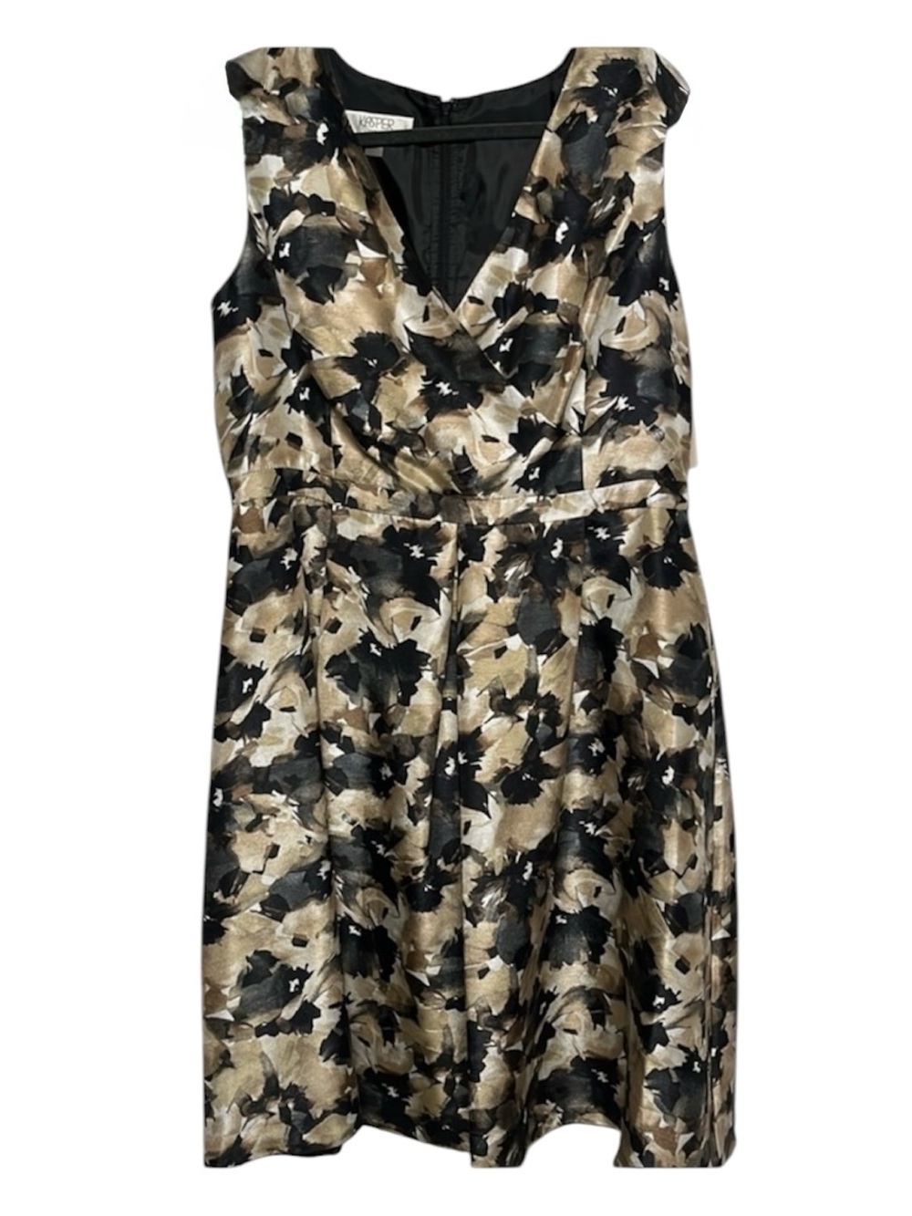 Kasper Floral Fit and Flare Dress Beige Black Sleeveless Occasion Dress 14